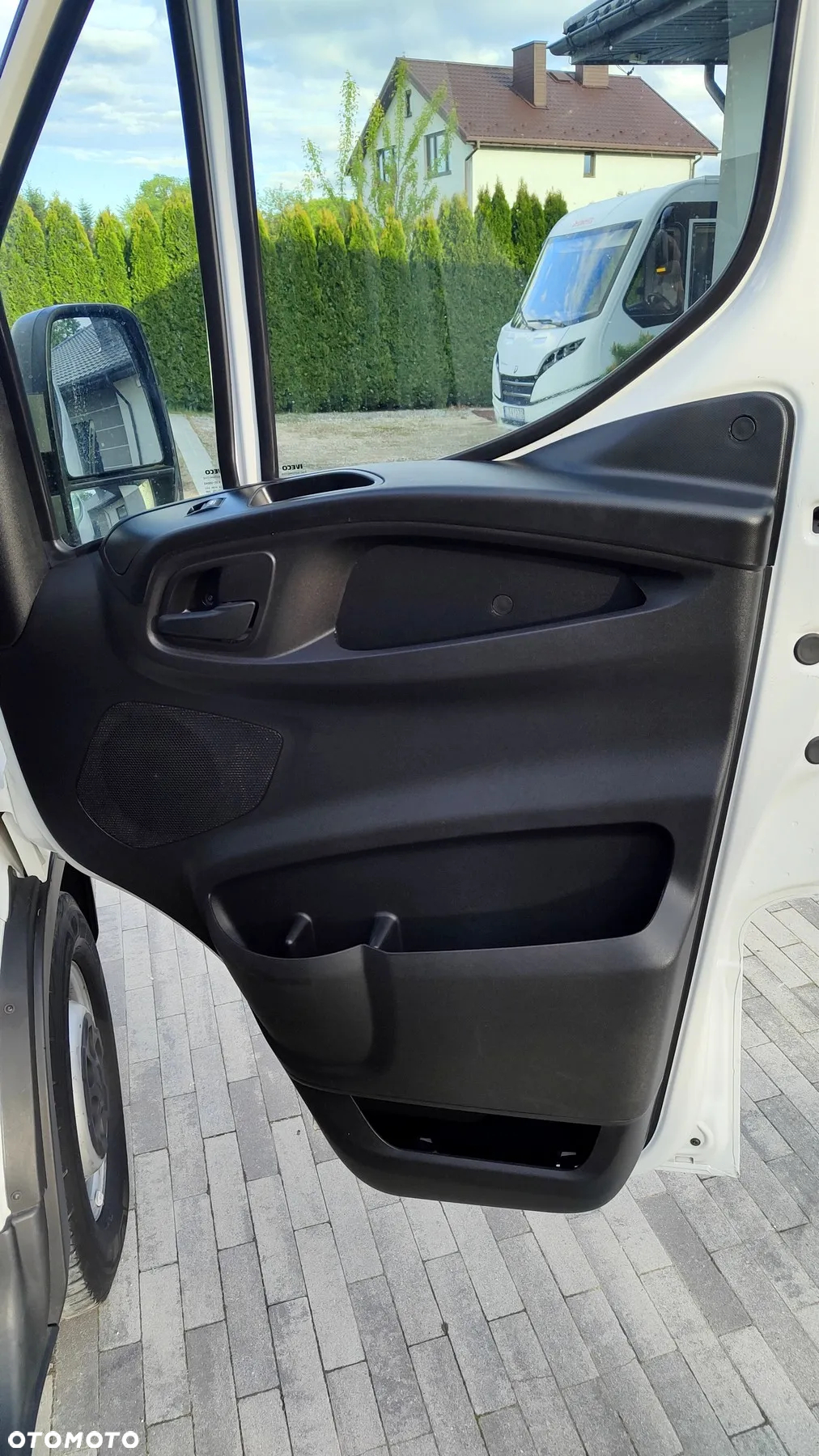Iveco Daily 35S16 - 18