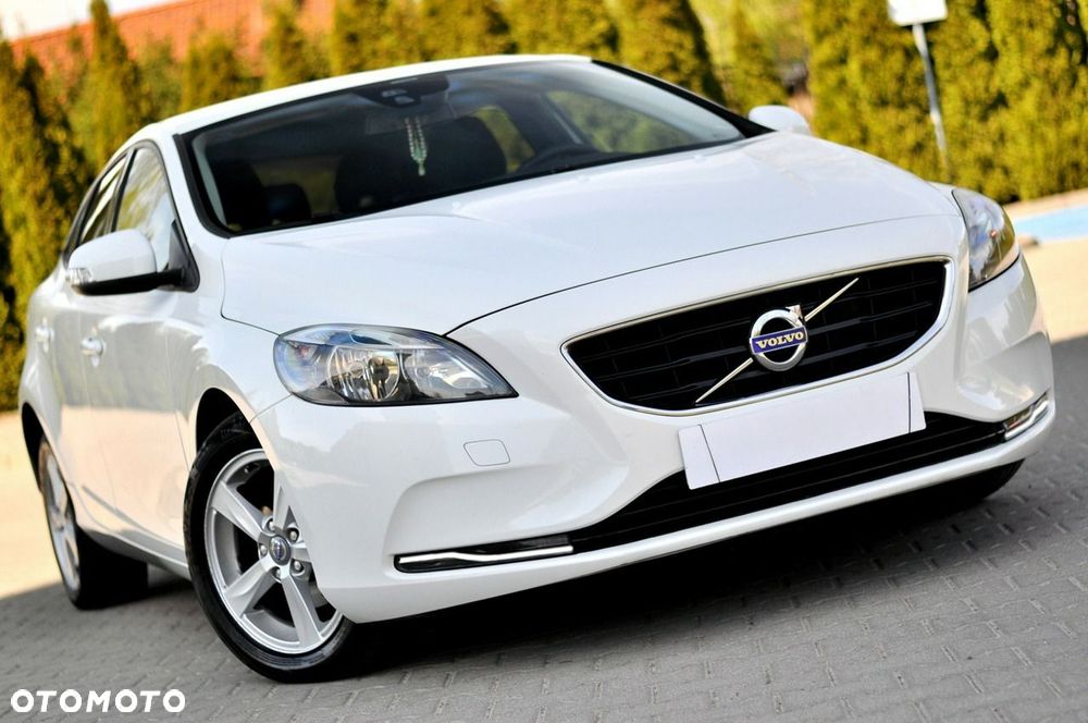 Volvo V40 D2 Momentum - 28