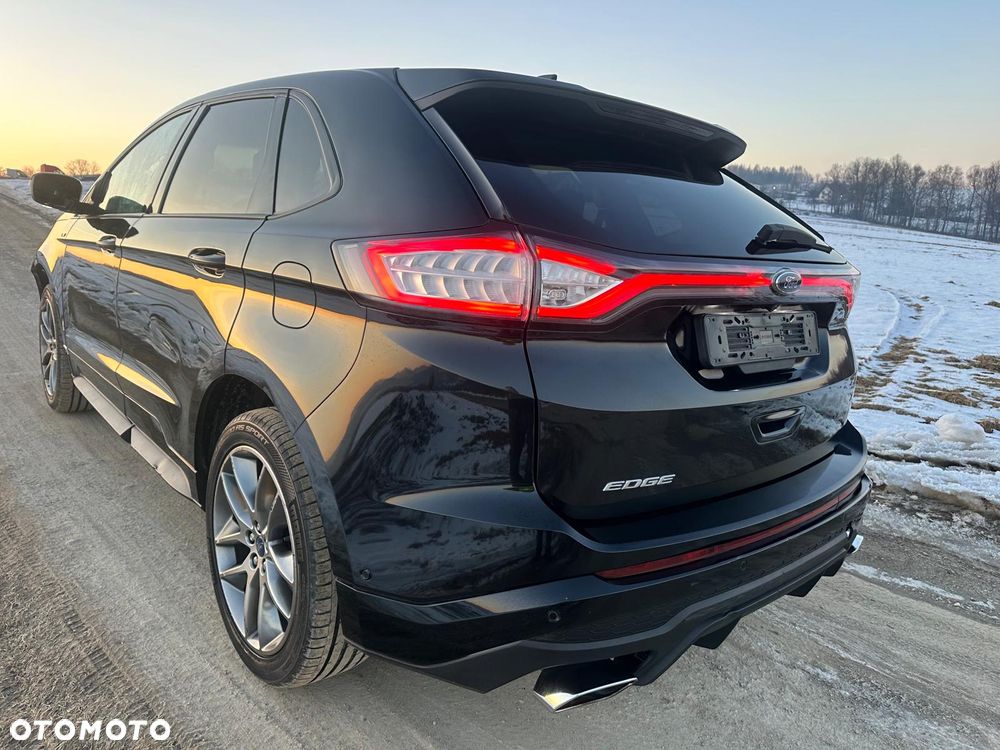 Ford Edge 2.0 TDCi Bi-Turbo 4x4 ST-LINE - 4