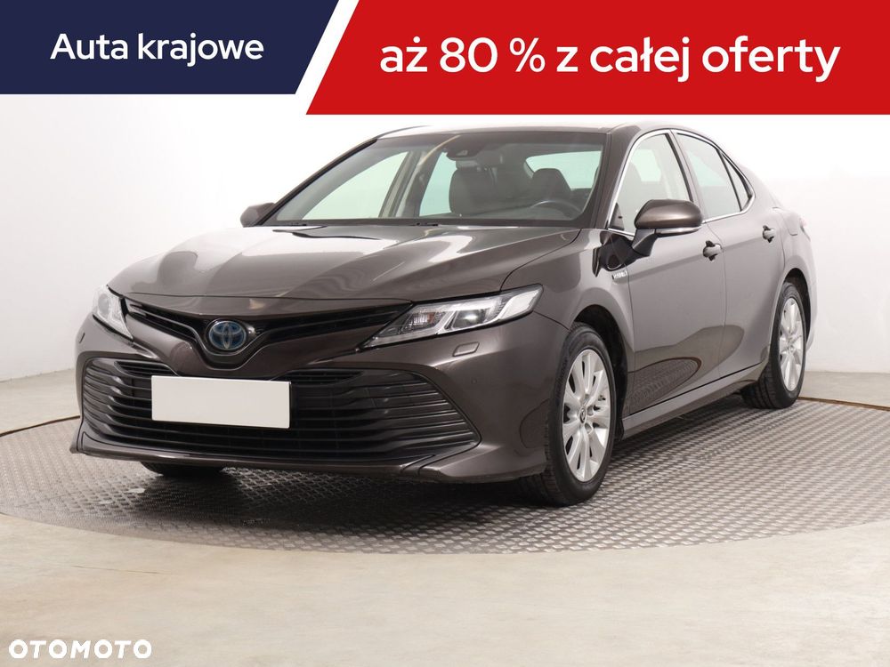 Toyota Camry - 3