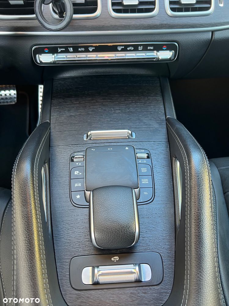 Mercedes-Benz GLE - 14