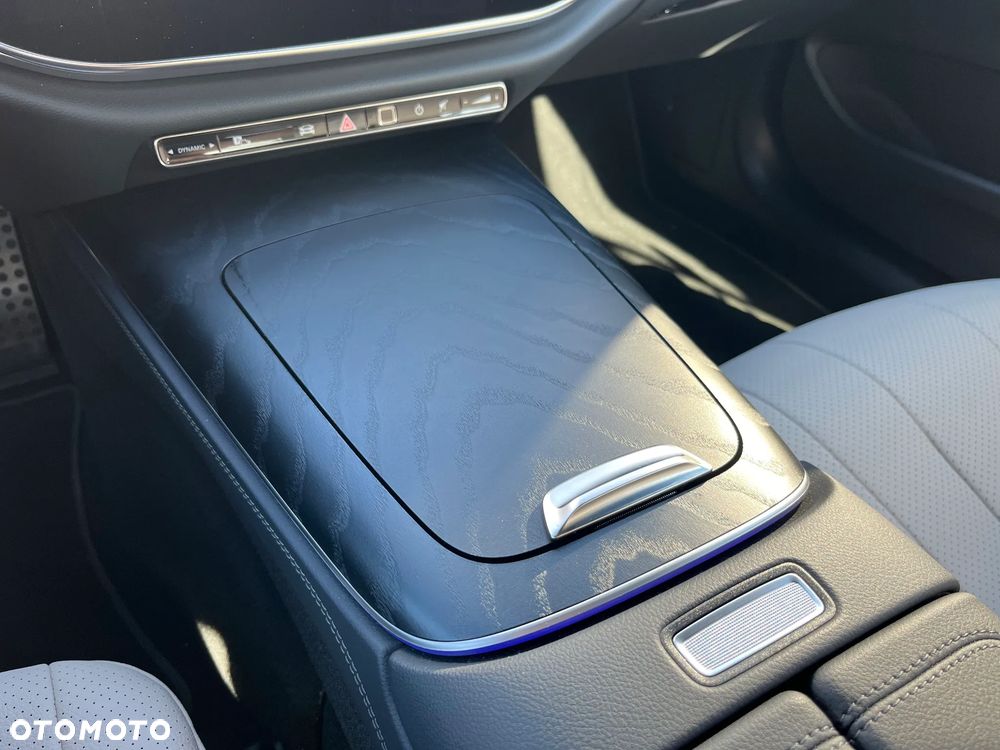 Mercedes-Benz Klasa E 200 d 9G-TRONIC Edition AMG Line - 17
