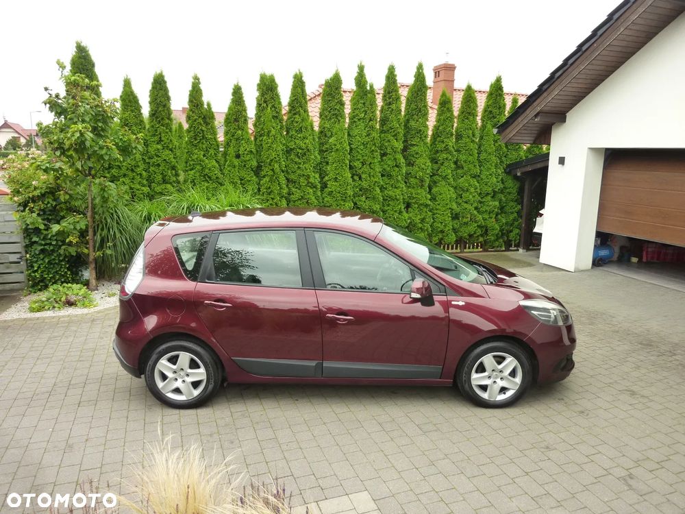 Renault Scenic 1.6 16V 110 Dynamique - 11