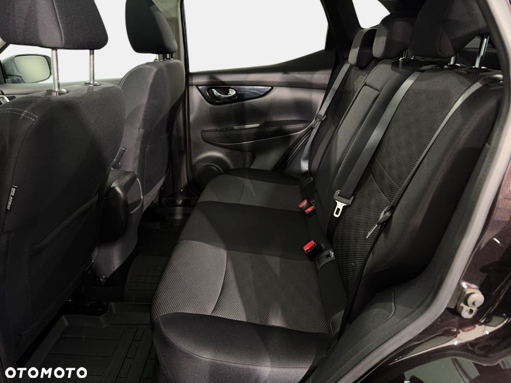 Nissan Qashqai - 12