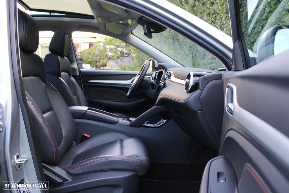 MG ZS EV 72.6 kWh Luxury - 37