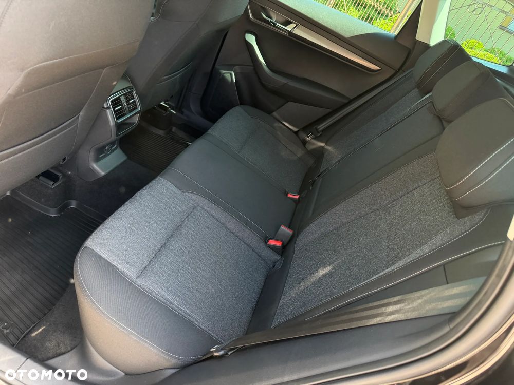 Skoda Karoq 1.5 TSI ACT 4x2 Style DSG - 32
