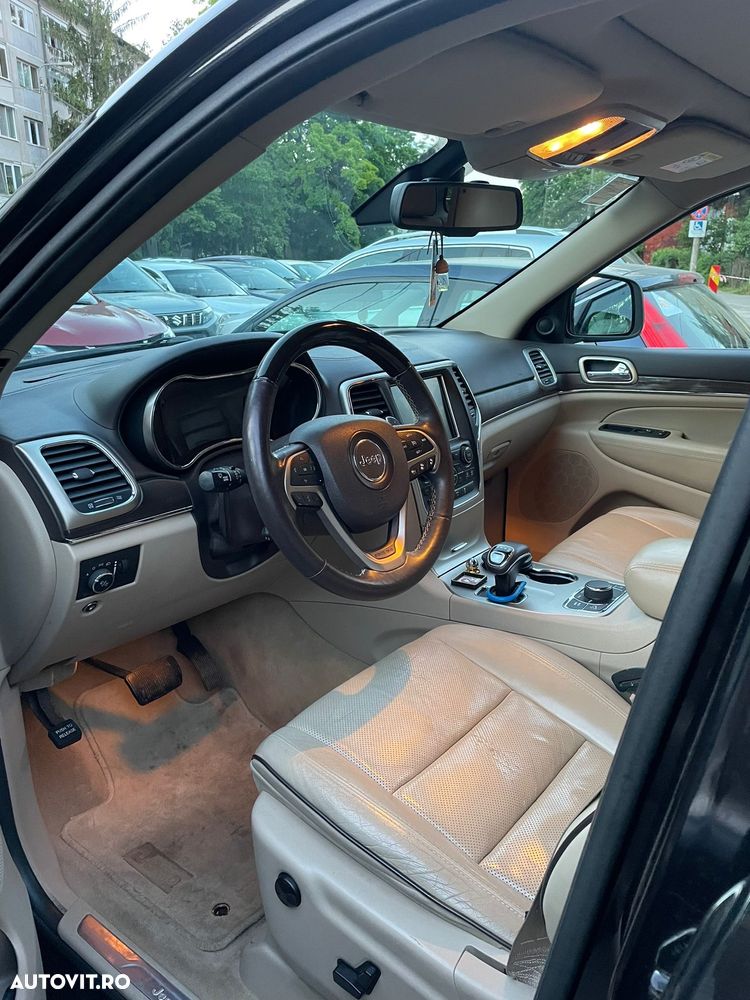 Jeep Grand Cherokee - 3
