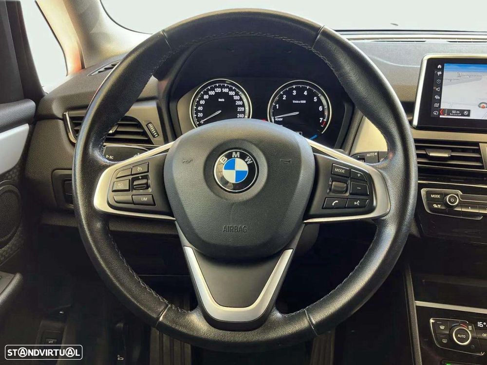 BMW 225xe Active Tourer Advantage - 13