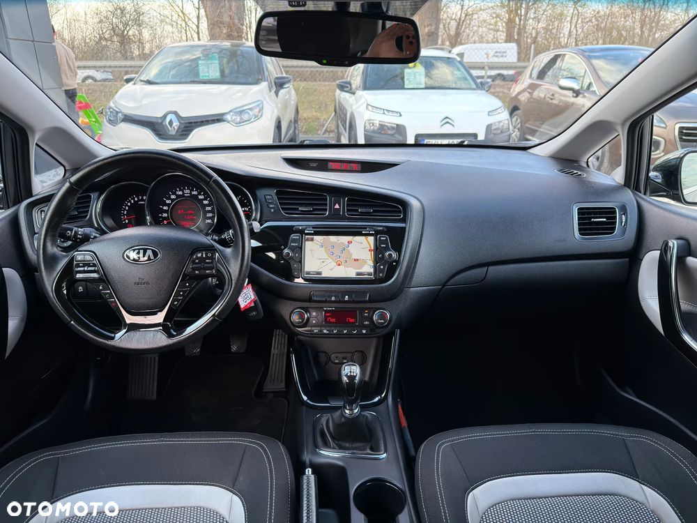 Kia Ceed 1.6 GDI Business Line - 8