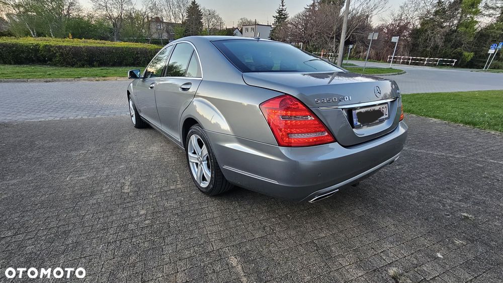 Mercedes-Benz Klasa S 350 CDI 4Matic DPF 7G-TRONIC BlueEFFICIENCY - 11