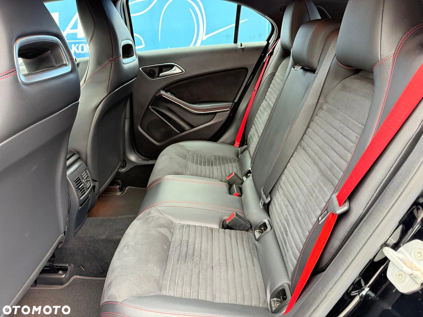 Mercedes-Benz Klasa A 250 4-Matic Sport - 13