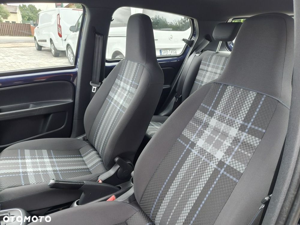 Volkswagen up! - 11