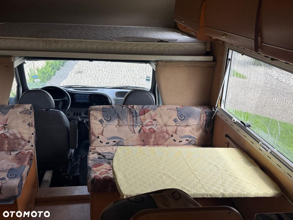 Ford Transit - 20