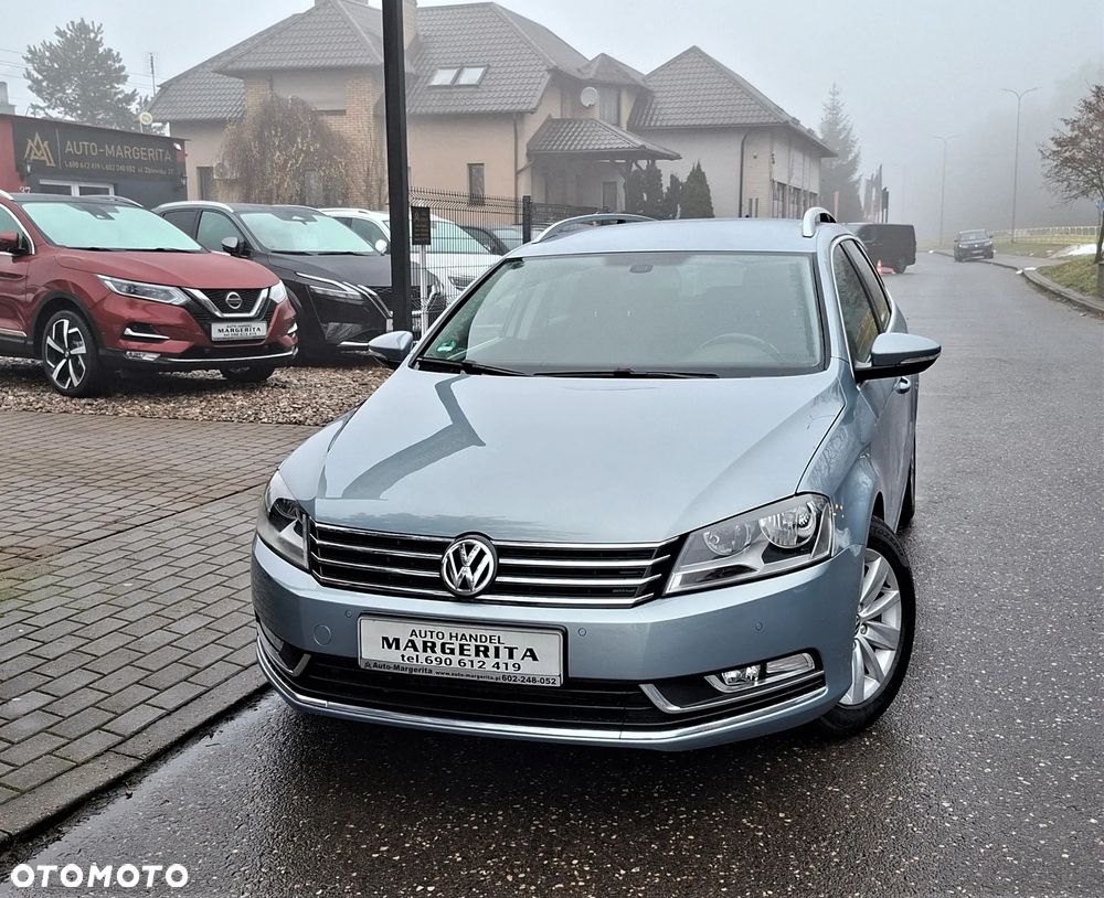 Volkswagen Passat 2.0 TDI DSG BlueMotion Technology Comfortline - 1