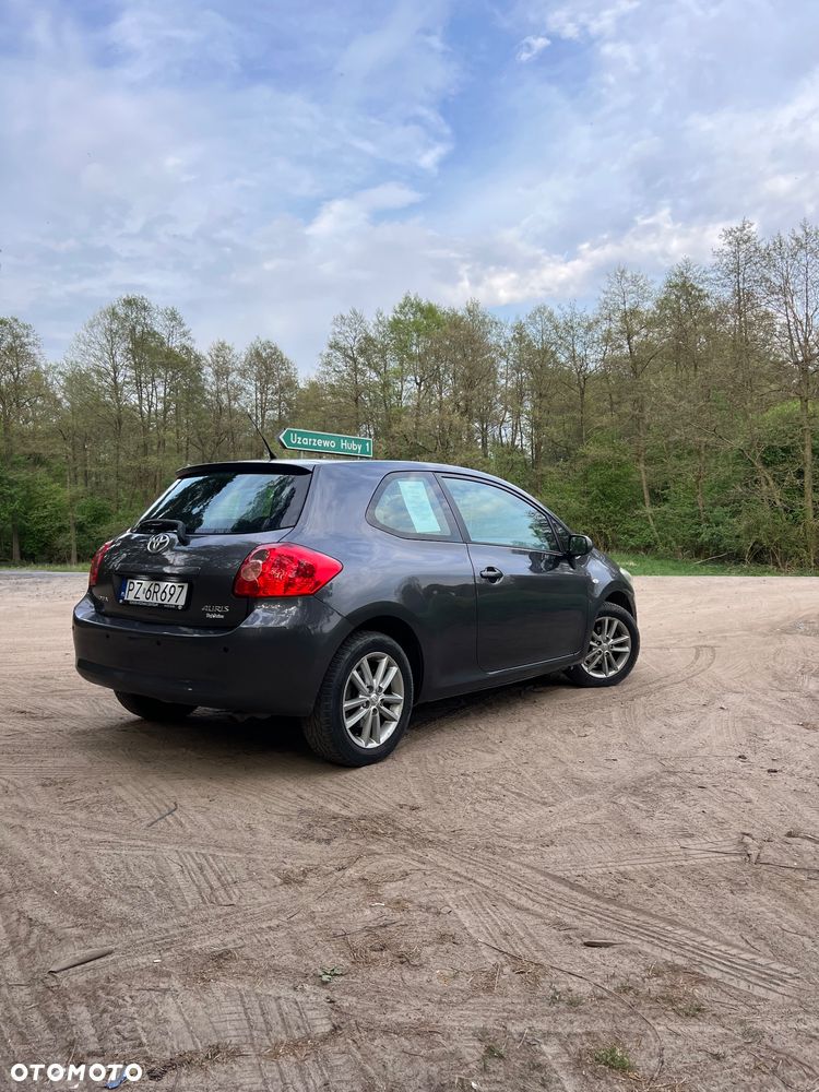 Toyota Auris 1.33 VVT-i - 5