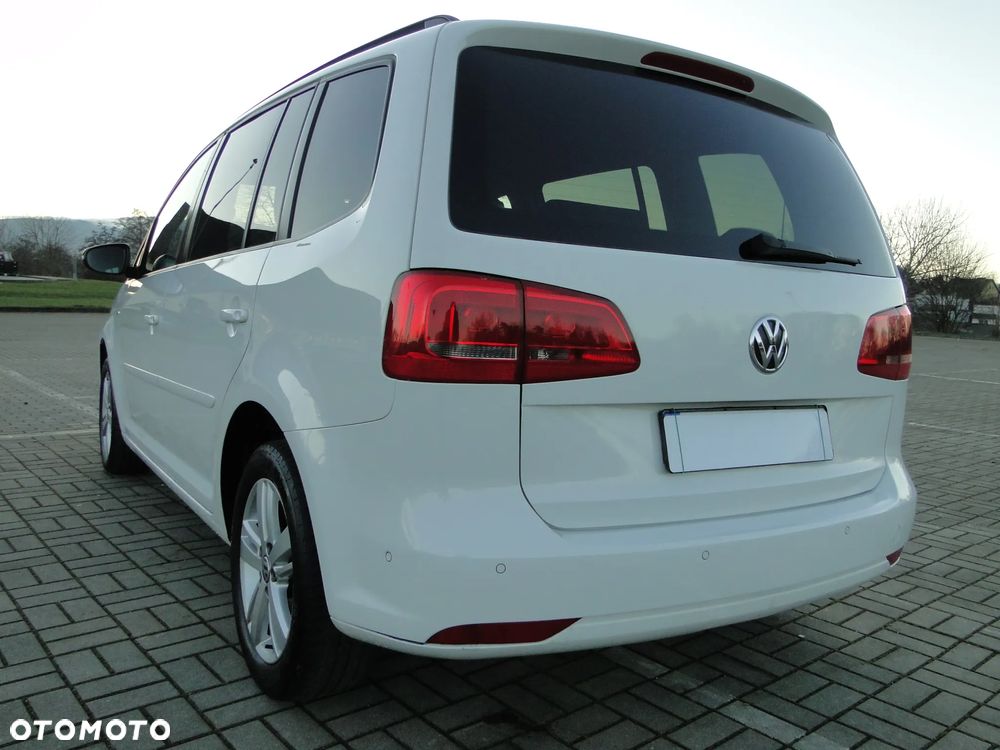 Volkswagen Touran 1.4 TSI MATCH - 33