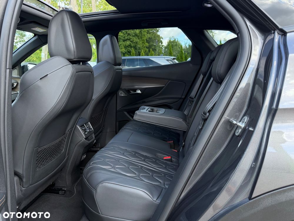 Peugeot 3008 225 e-EAT8 GT - 35
