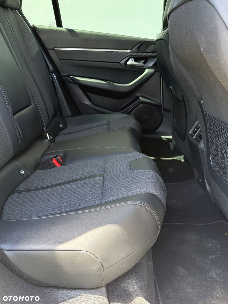 Peugeot 508 BlueHDi 130 EAT8 Allure - 15