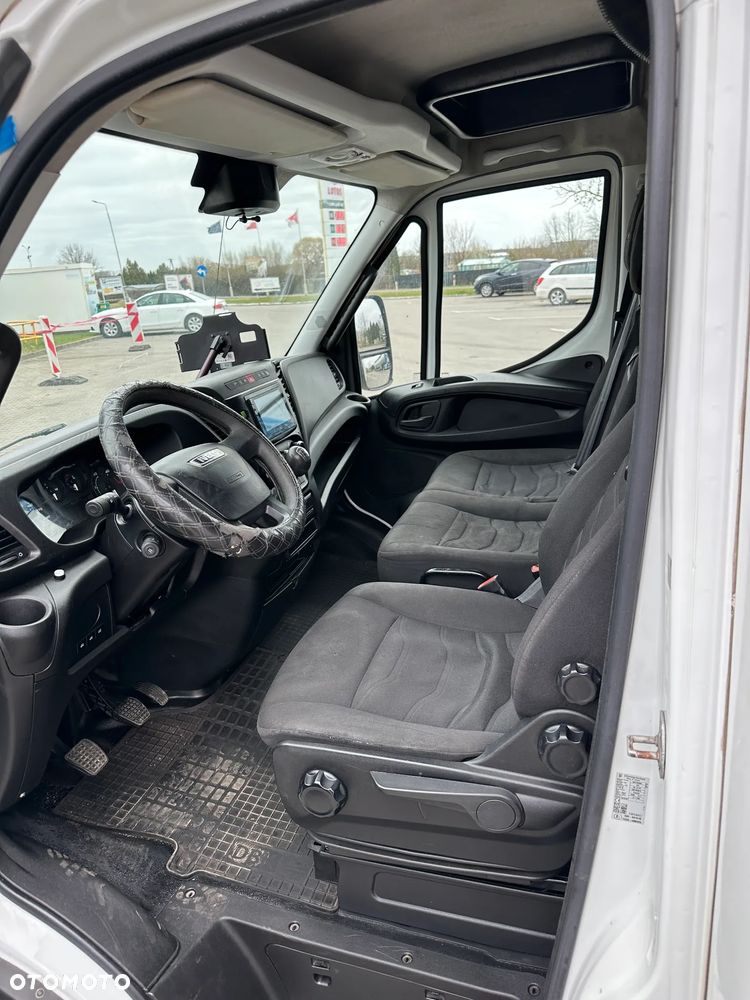 Iveco Daily 70 C18 - 9
