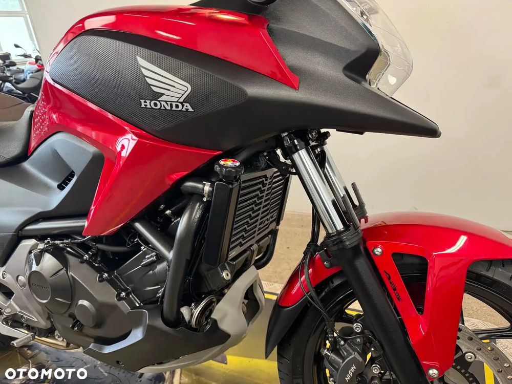 Honda NC - 9