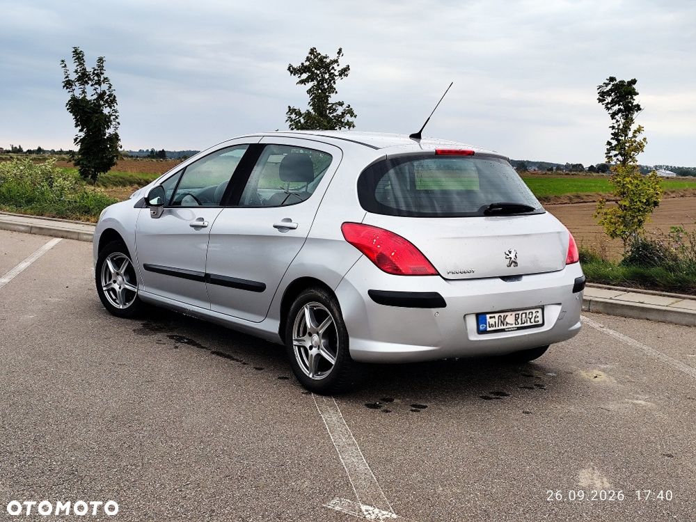 Peugeot 308 - 4