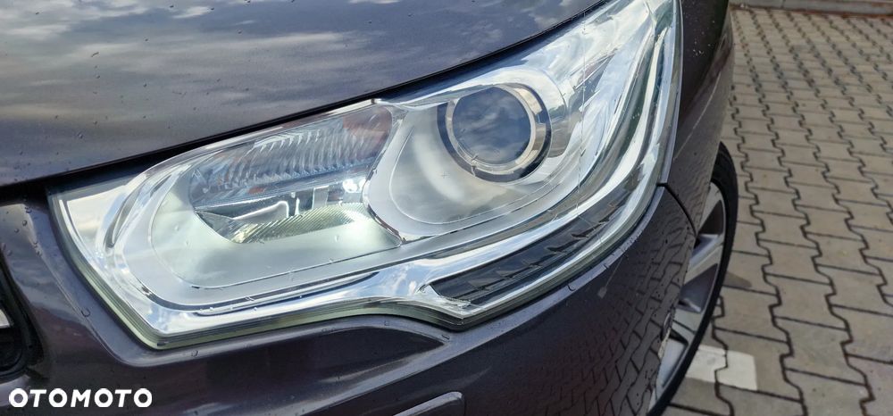 Citroën C4 PureTech 130 Stop&Start SHINE - 12