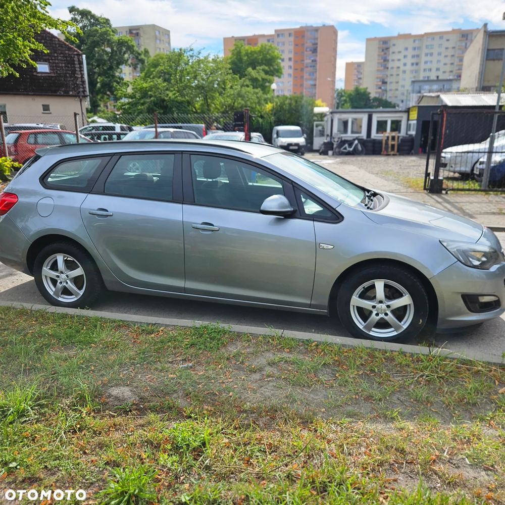 Opel Astra - 2