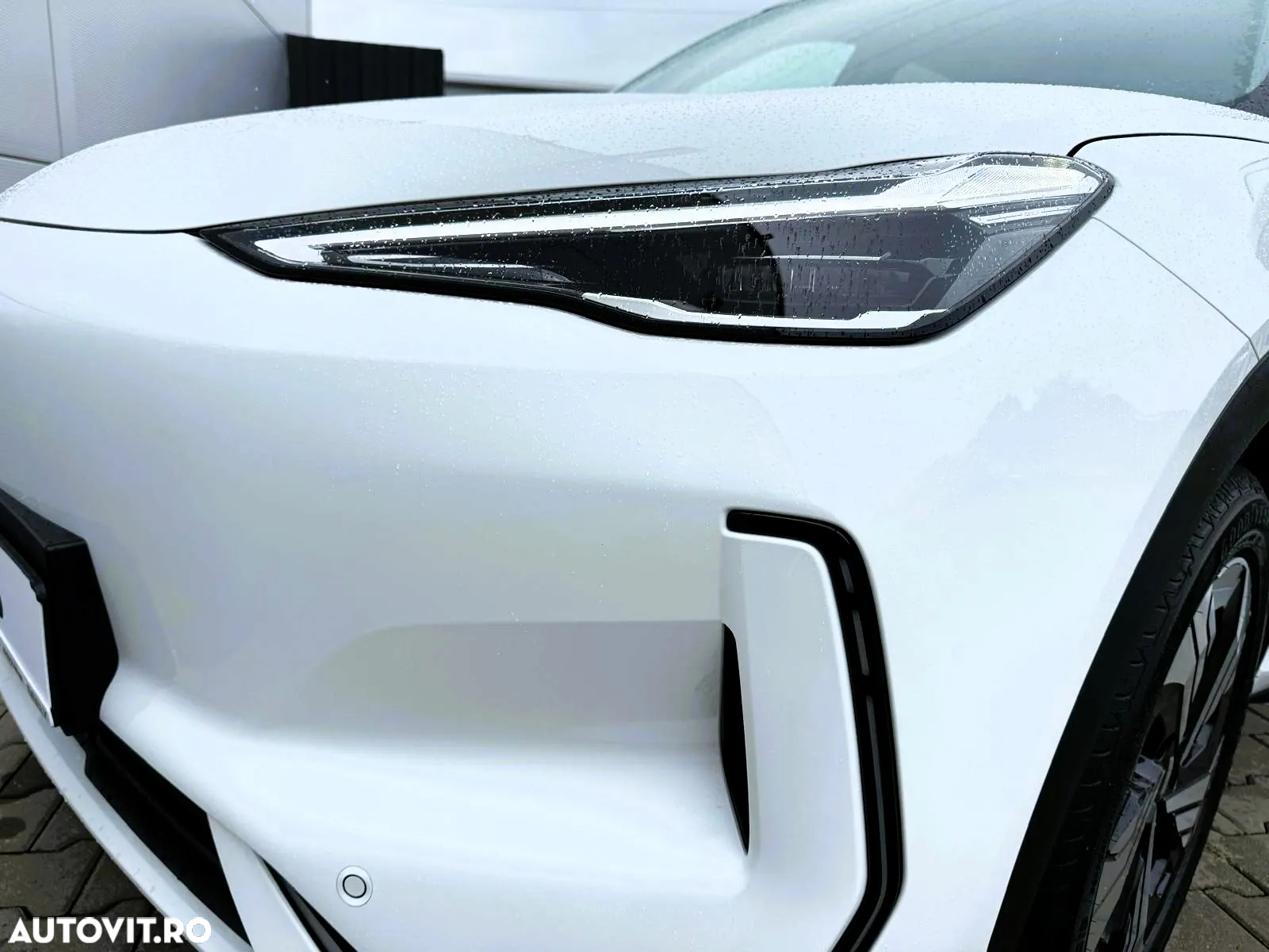 Geely Ex5 - 5
