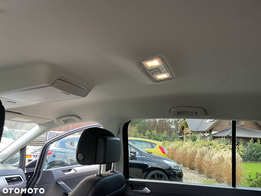 Volkswagen Touran 1.4 TSI BMT Comfortline DSG - 16