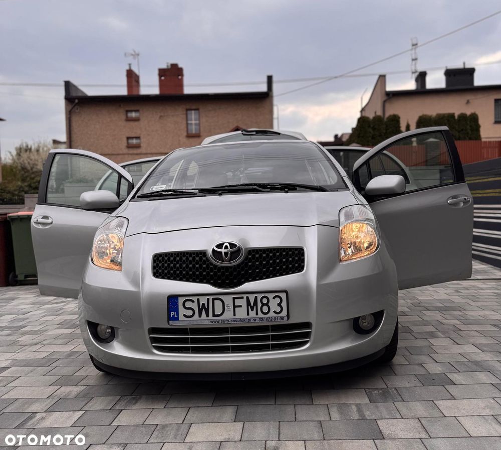 Toyota Yaris 1.3 Luna - 7