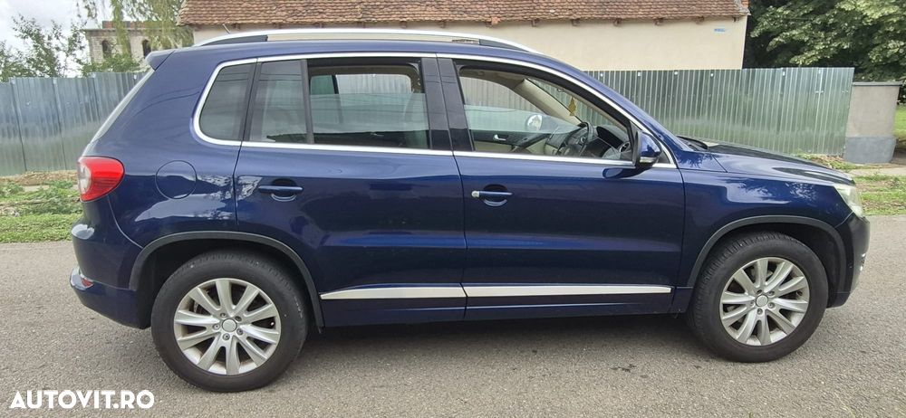 Volkswagen Tiguan - 14
