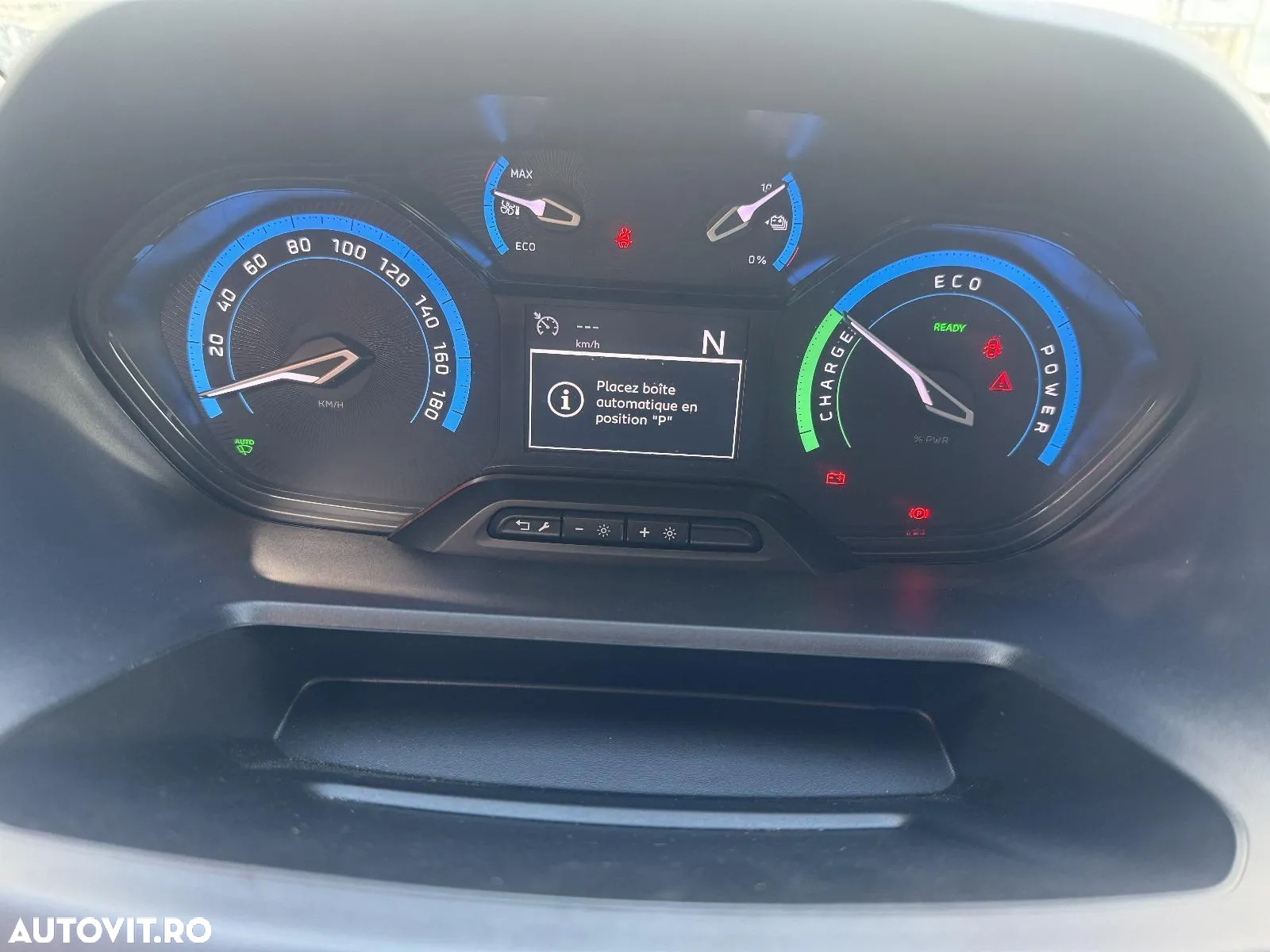 Peugeot E-PARTNER L2H1 Mid-High Grade 50kw/h AT - 15