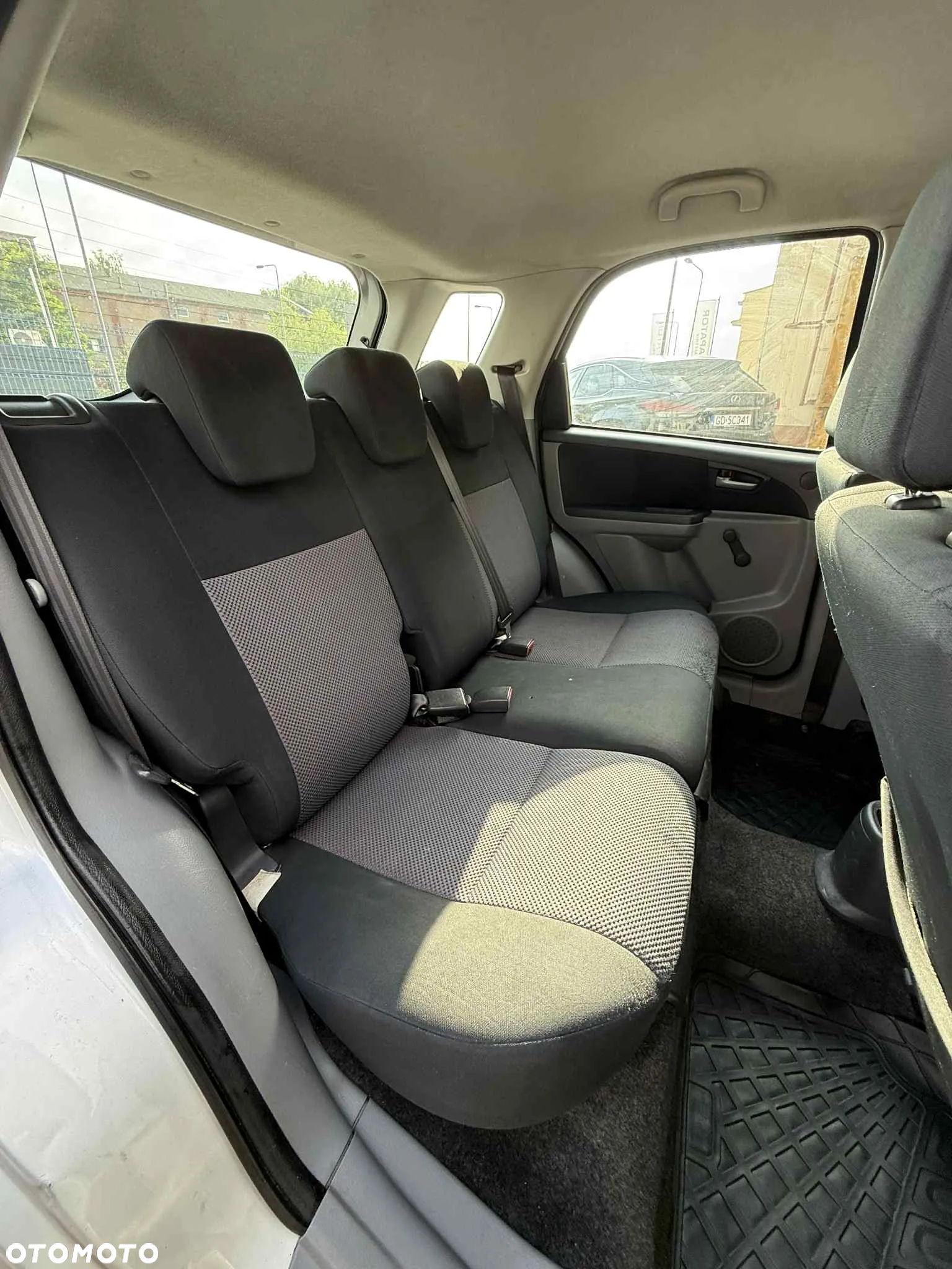 Suzuki SX4 - 6