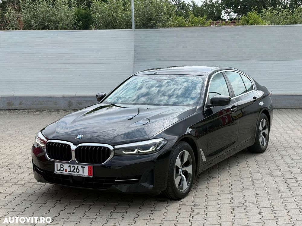 BMW Seria 5 520d xDrive Aut. Luxury Line - 1