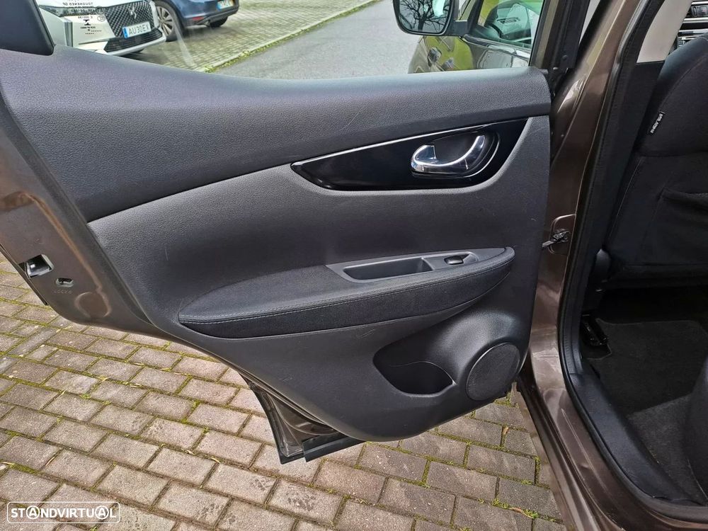 Nissan Qashqai 1.5 dCi Acenta Connect - 15