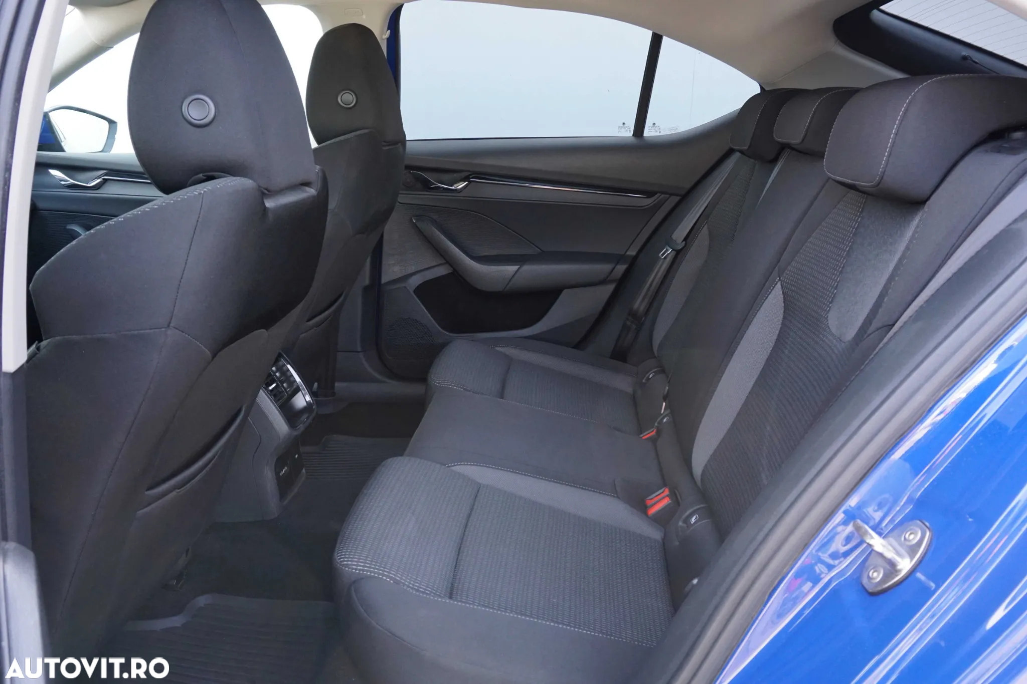Skoda Octavia 2.0 TDI Ambition - 29
