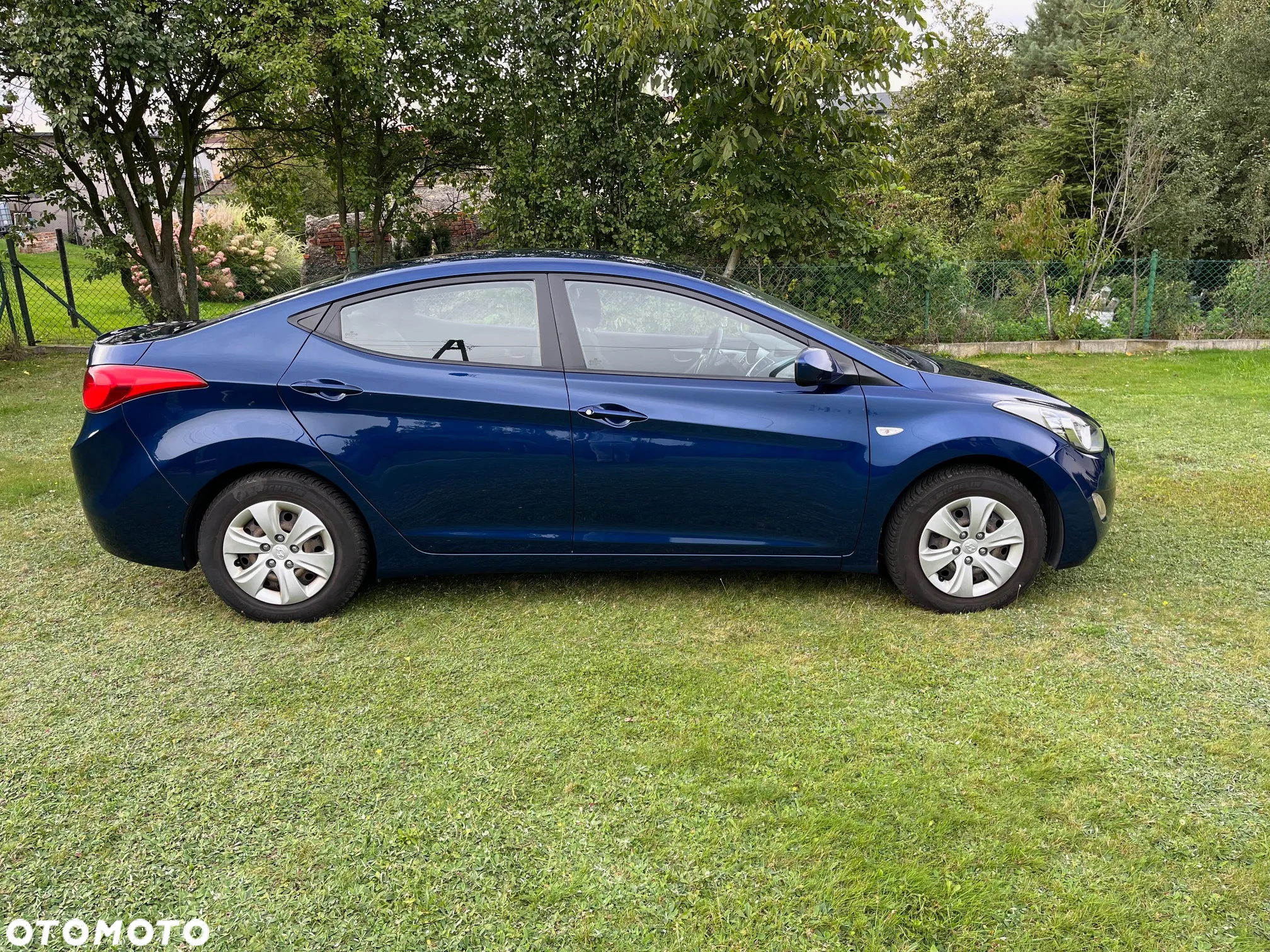 Hyundai Elantra 1.6 Comfort - 10