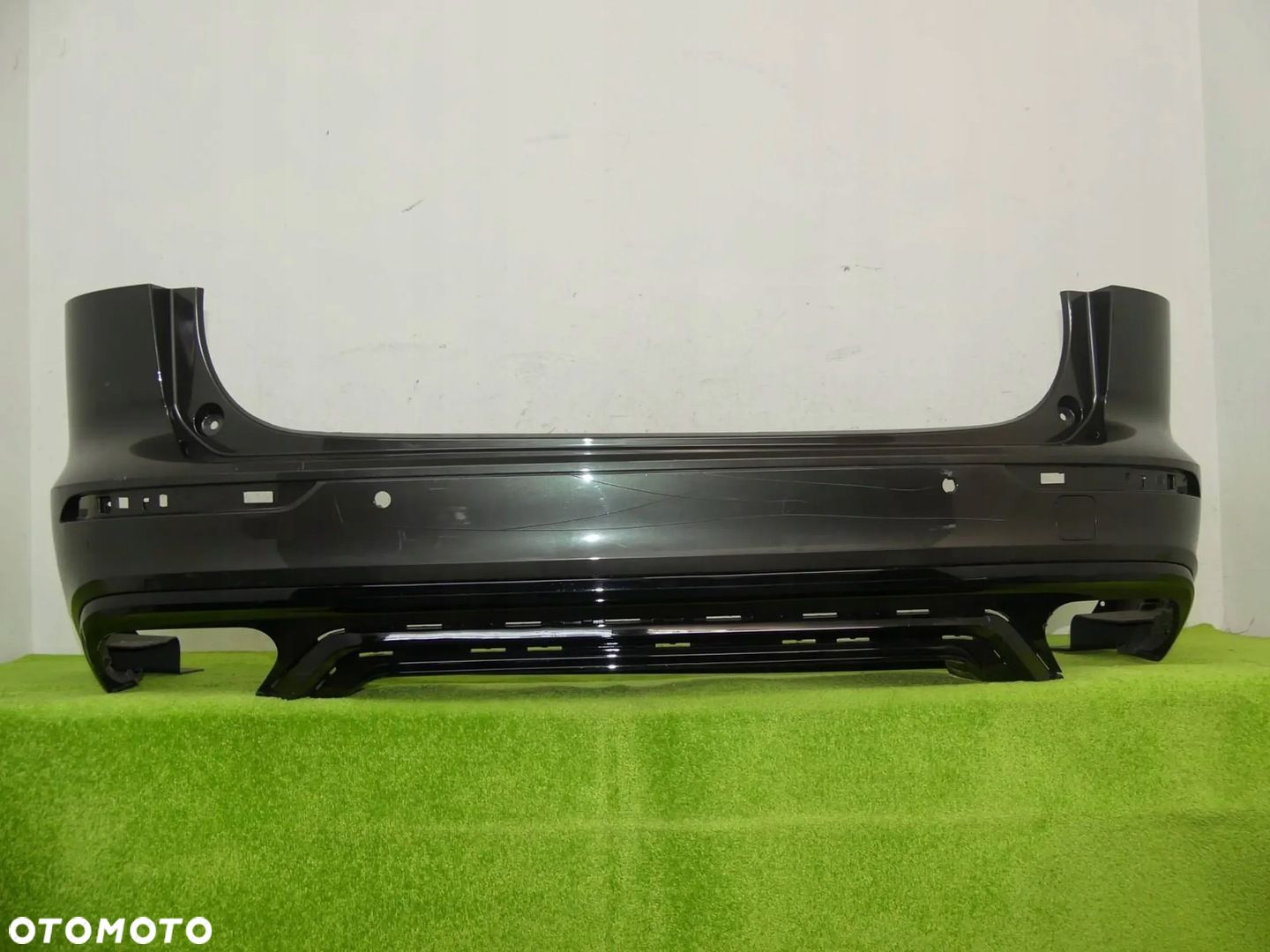Zderzak tył Volvo V60 3 III R-Design 18- - 1