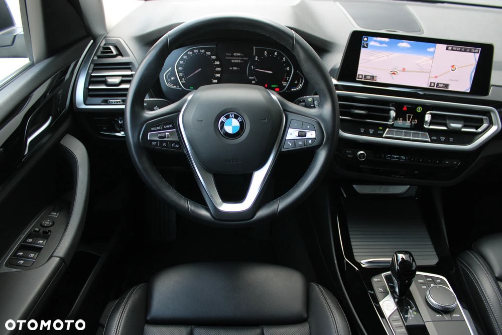BMW X3 xDrive20i - 12