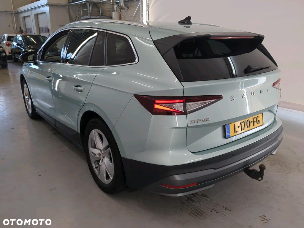 Skoda Enyaq 80 82kWh Sportline - 2