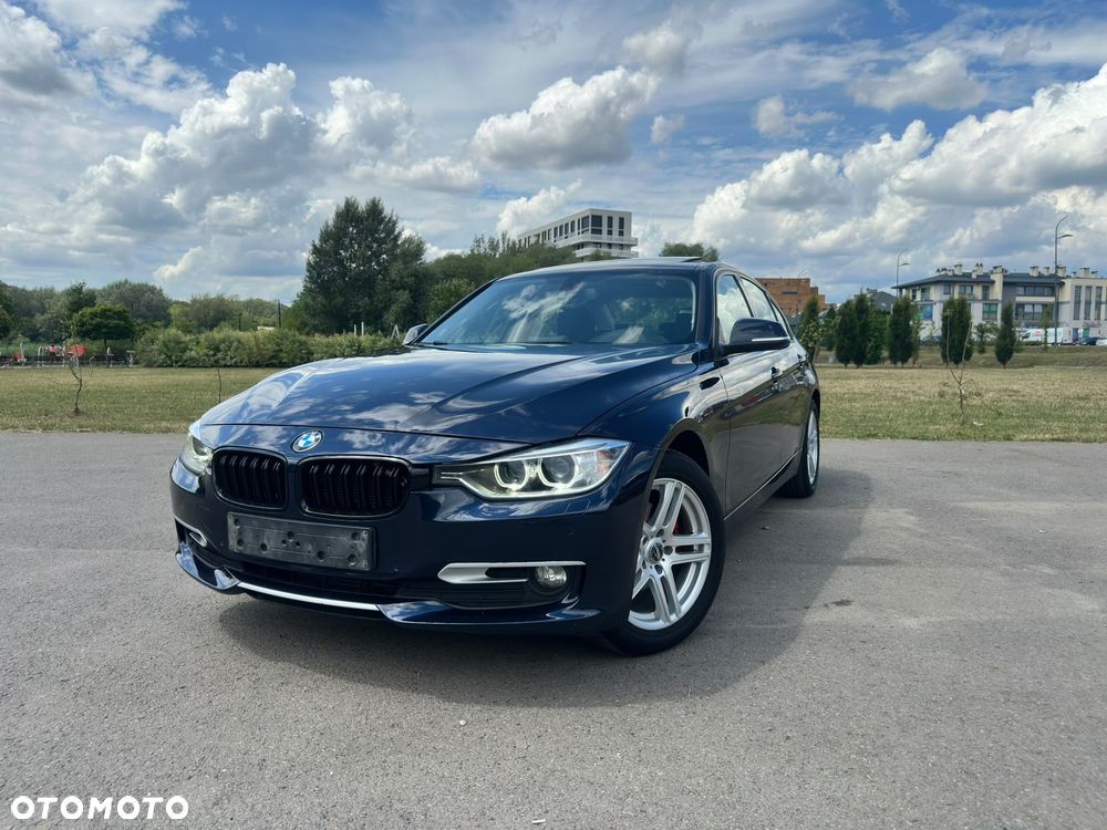 BMW Seria 3 320d Luxury Line - 1