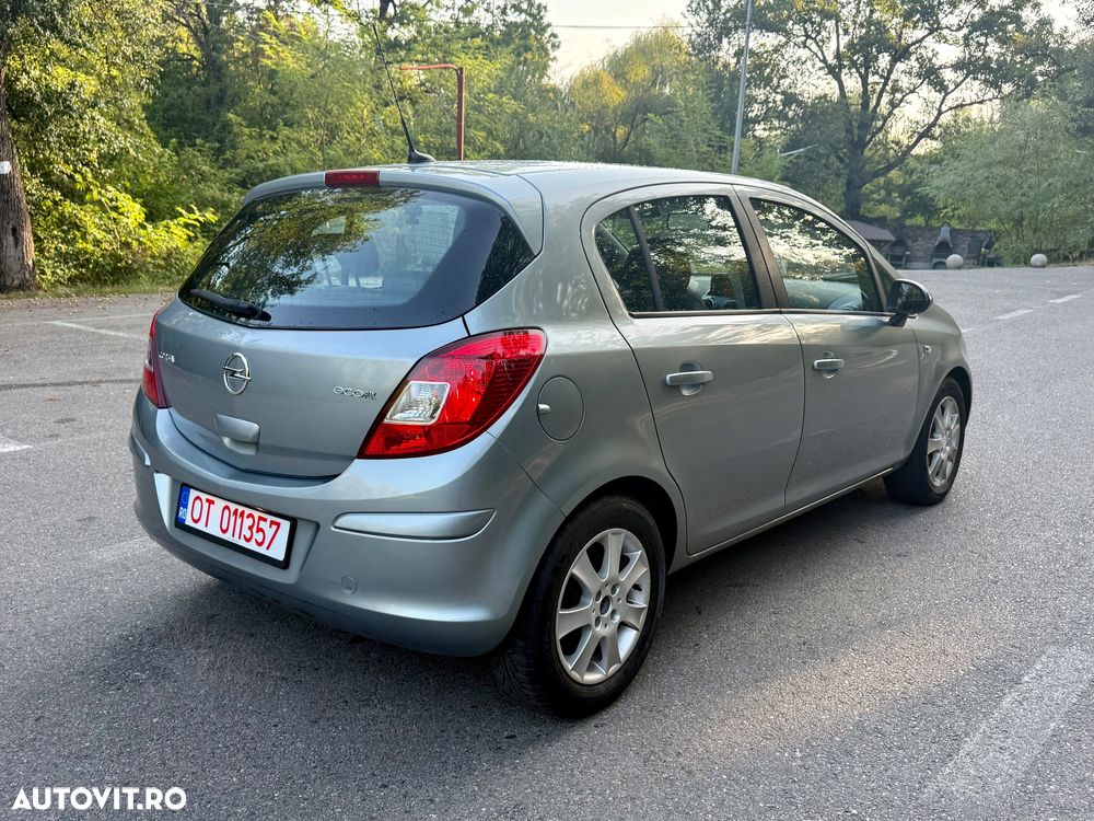 Opel Corsa 1.3 CDTI Enjoy - 18