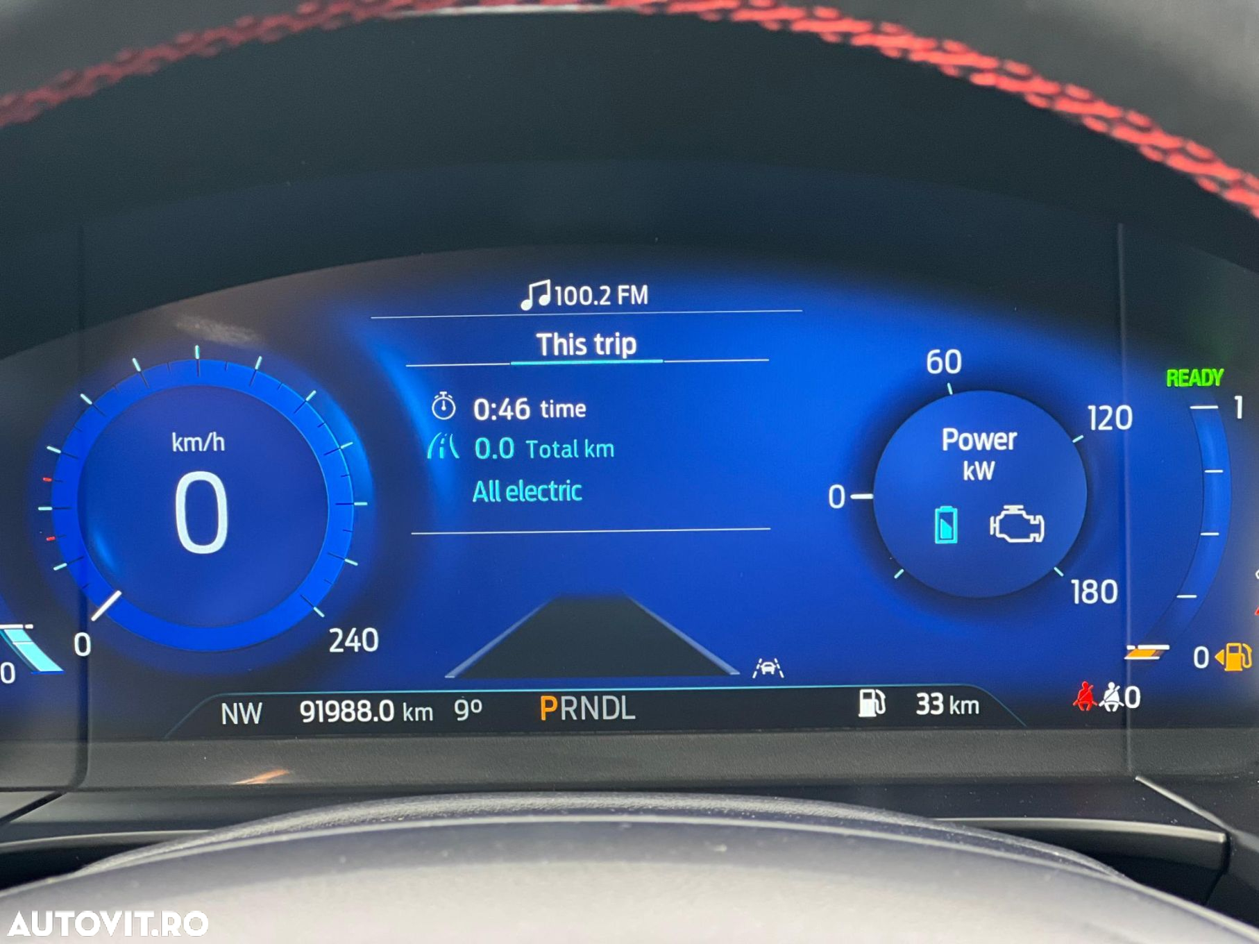 Ford Kuga 2.5 Duratec FHEV AWD ST Line - 23