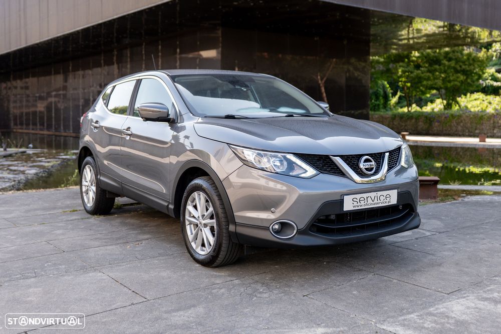 Nissan Qashqai 1.6 dCi Xtronic TEKNA - 1