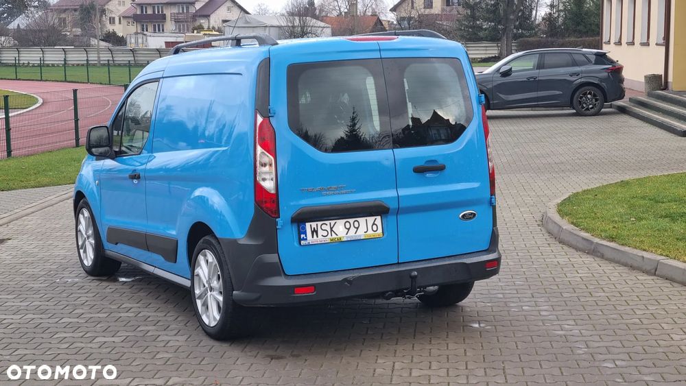 Ford Transit Connect - 8