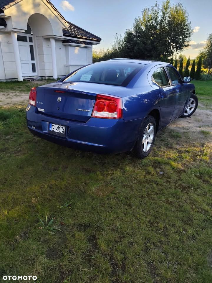 Dodge Charger 2.7 V6 SE - 8