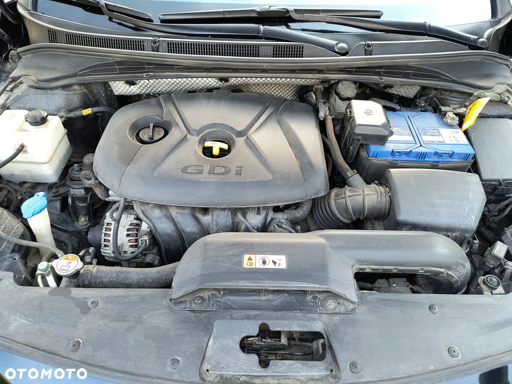 Hyundai i40 2.0 GDI Comfort + - 15