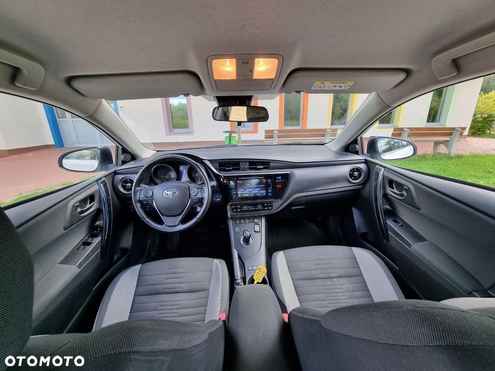 Toyota Auris 1.8 HSD Prestige NAVI - 4