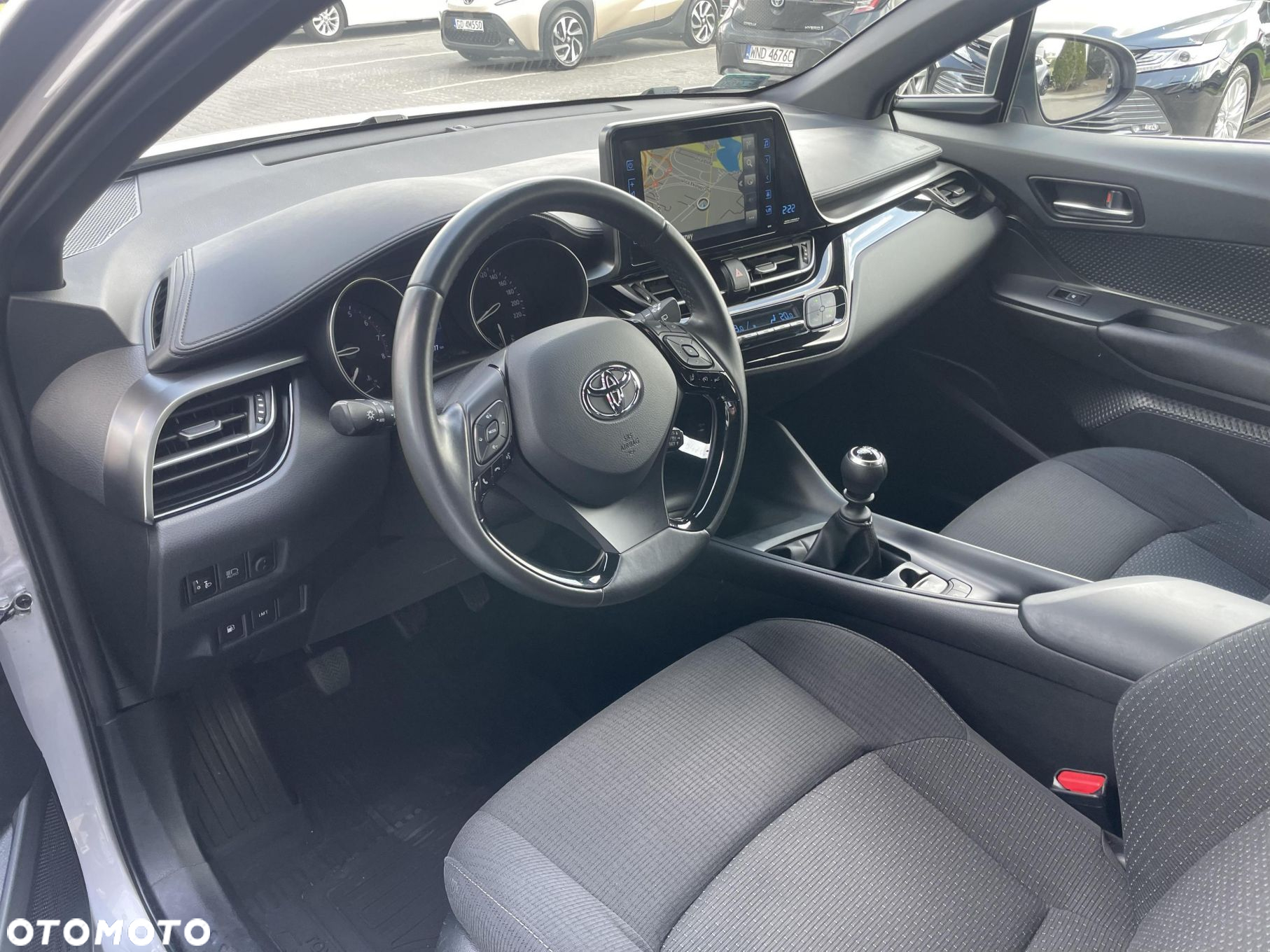 Toyota C-HR 1.2 T GPF Premium - 10