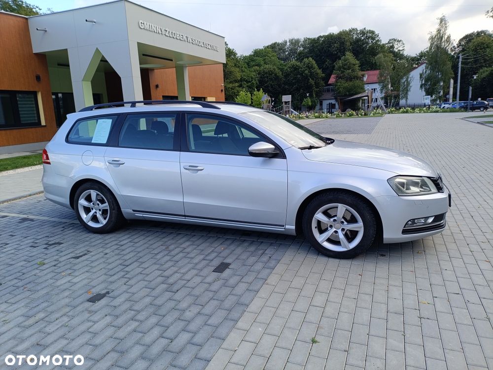 Volkswagen Passat - 2